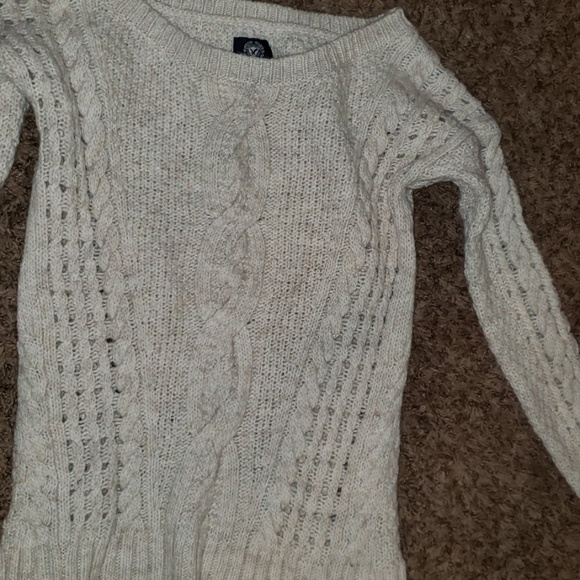 Sweater - Picture 2 of 3